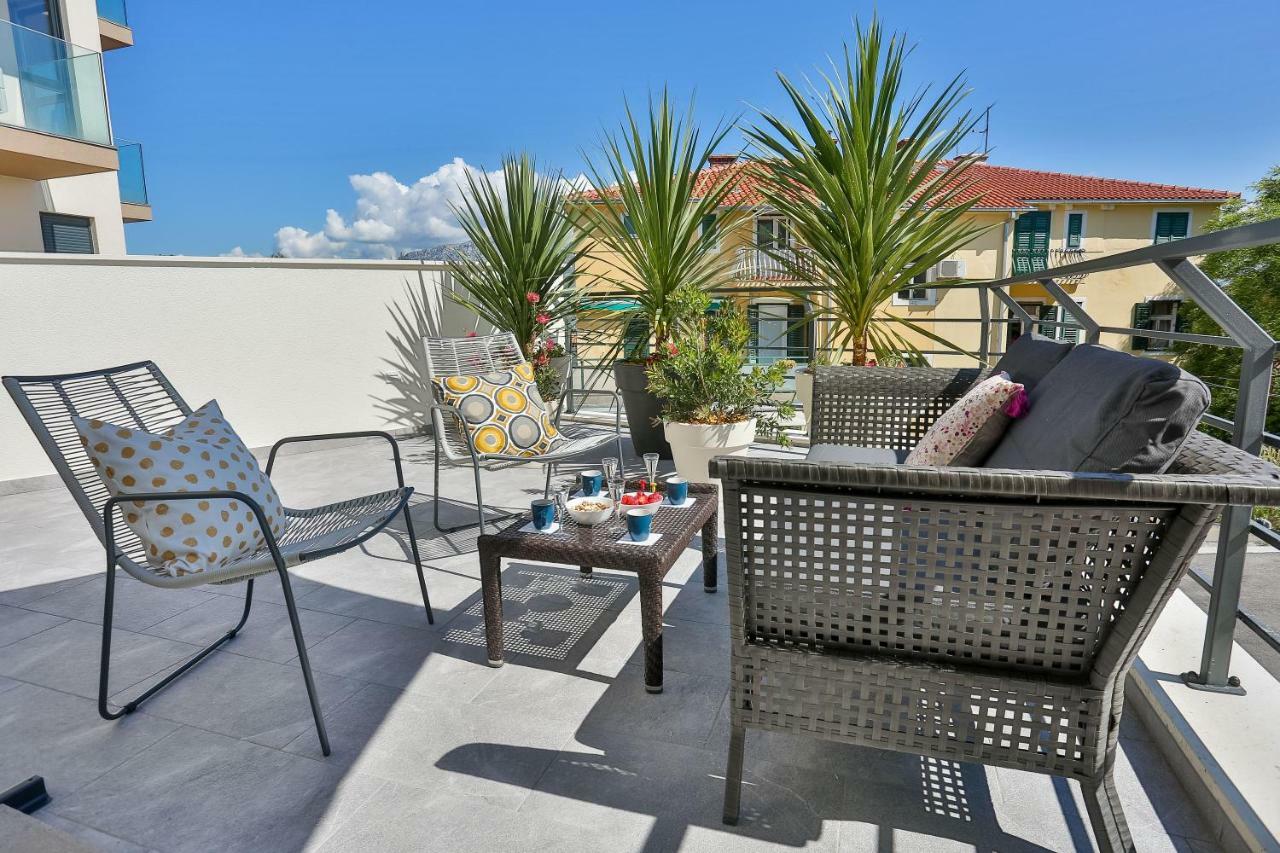 Luxury Urban Villa Apartments With Jacuzzi Σπλιτ Εξωτερικό φωτογραφία