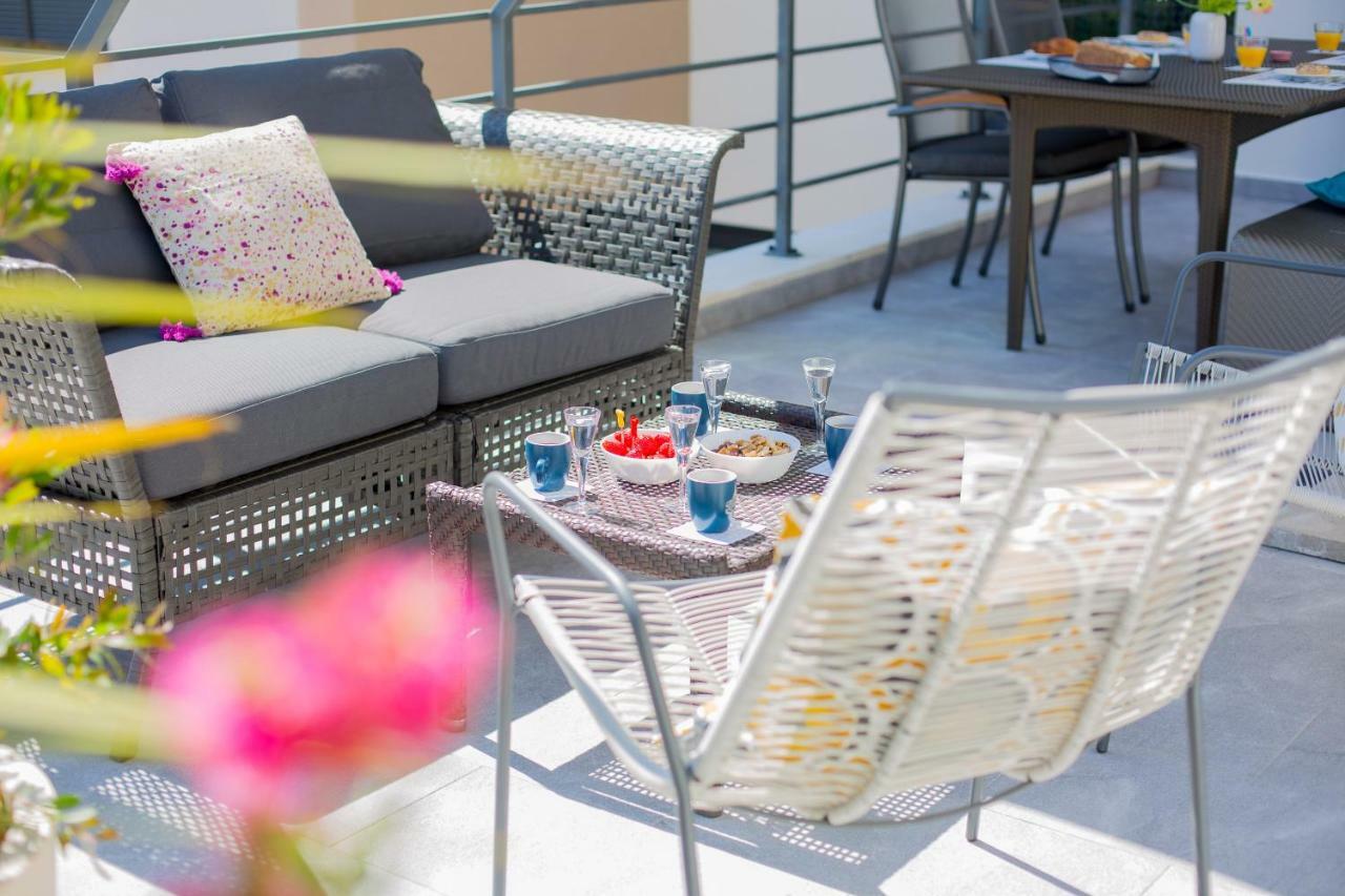 Luxury Urban Villa Apartments With Jacuzzi Σπλιτ Εξωτερικό φωτογραφία